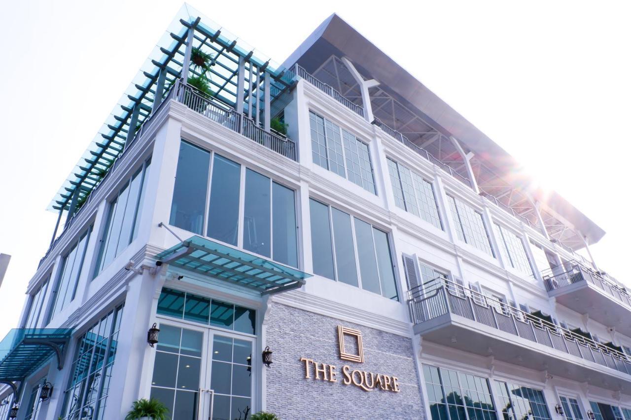 The Square 101 Hotel Bangkok Exterior photo