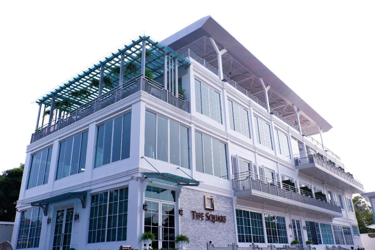 The Square 101 Hotel Bangkok Exterior photo